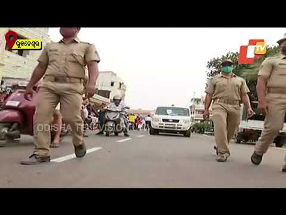 Bhubaneswar Police Conducts Flag March Near Lingaraj Temple Ahead Of Rukuna Rath Yatra