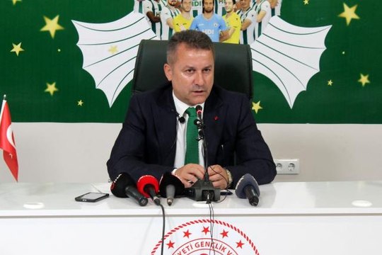 Son dakika haberi | Giresunspor Başkanı Karaahmet: Hakan hocayla devam etme kararı aldık