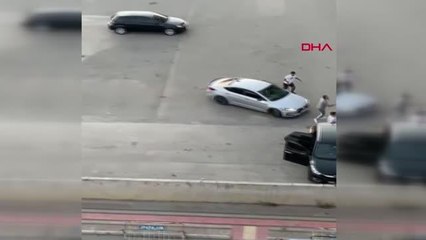 Son dakika haberi! MERSİN ADLİYE OTOPARKINDAKİ KAVGA KAMERADA