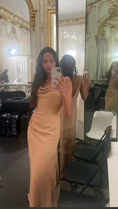Jenaye Noah en pleine préparation du défilé Bulgari