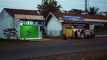 Asli 3 : Bertafakur/membaca ayat-ayat yg tersurat (sore hari)