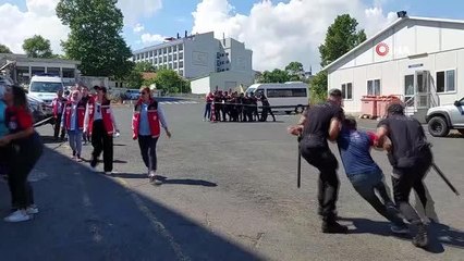 Tekirdağ'da nefes kesen deprem tatbikatı: Şarköy 7.4'le sallandı ortalık karıştı