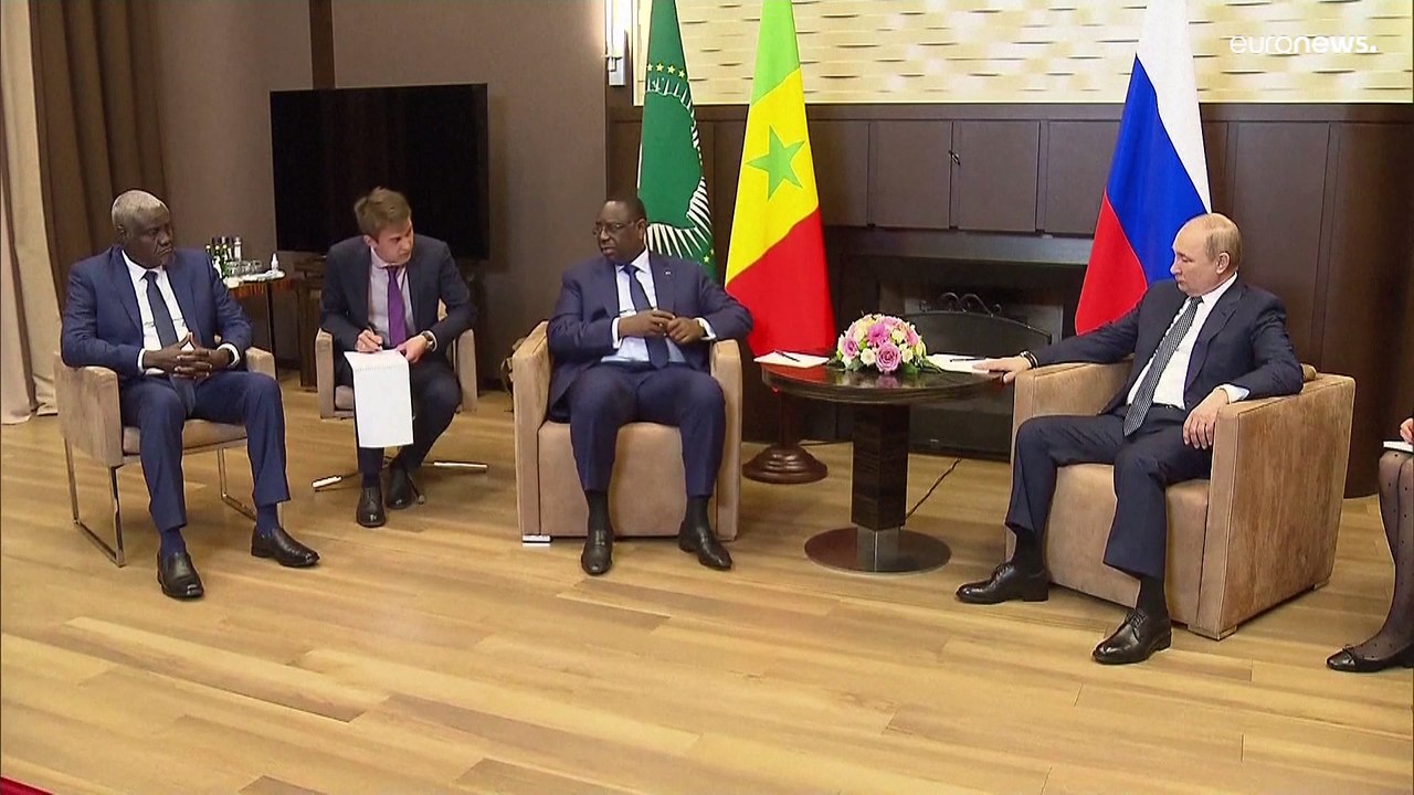 L'Afrique est "victime" du conflit en Ukraine, affirme Macky Sall à Poutine