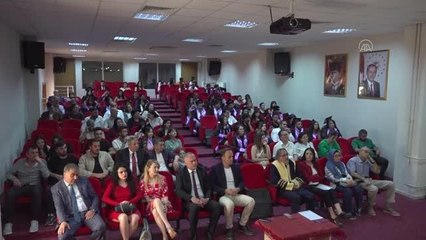 2 çocuk annesi ev hanımı, müzik öğretmenliği bölümünü birincilikle bitirdi