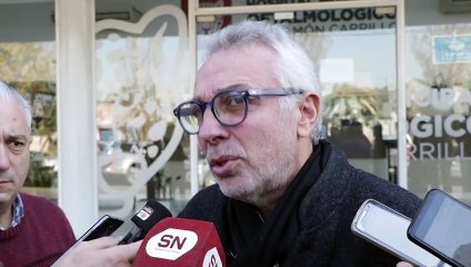 Julio Zamora presentó un equipo de última generación para cirugías de alta complejidad en el Hospital Oftalmológico