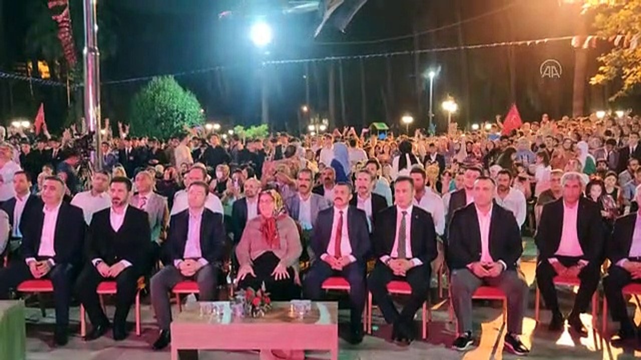 Sanatçı Ali Kınık Hatay'da konser verdi
