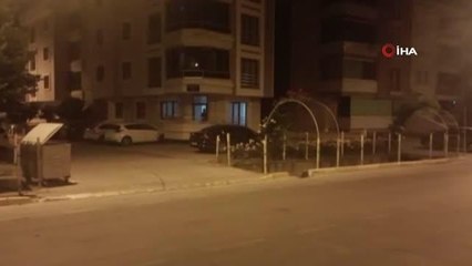 Balıkesir peş peşe depremlerle sallandı