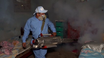 Realizan jornada de fumigación en el barrio 8 de marzo de Managua