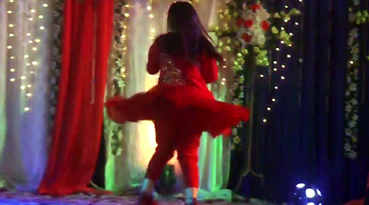 Maryam Mast Pashto Dance In Raqeebano La Darshan Musical Show