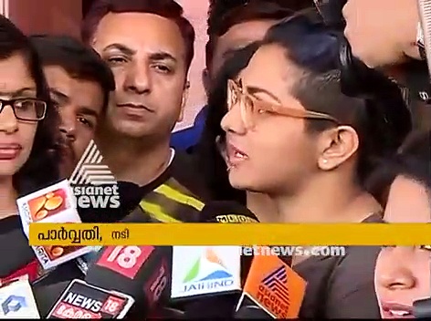 ചിലര്‍ക്ക് മാത്രം രാഷ്ട്രപതി ദേശീയ ചലച്ചിത്ര പുരസ്‌കാരം നല്‍കും; പ്രതിഷേധവുമായി അവാര്‍ഡ് ജേതാക്കള്‍