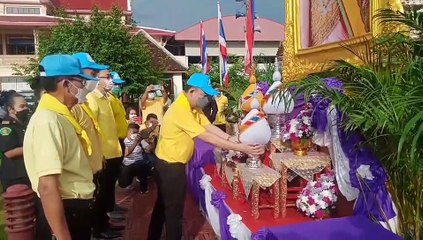 ทน.พระนครศรีอยุธยา ร่วมกับวัดศาลาปูนวรวิหาร ทำบุญตักบาตร-ปล่อยพันธุ์ปลา ถวายเป็นพระราชกุศล เนื่องในวันเฉลิมพระชนมพรรษา