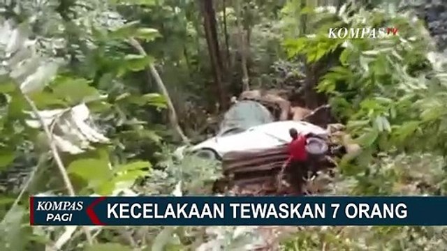 Kecelakaan Maut di Pendakian Tamborasi, Minibus & Truk Tangki Masuk Jurang Hingga Tewaskan 7 Orang!