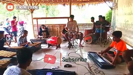 STASIUN TUGU musik nya enak banget