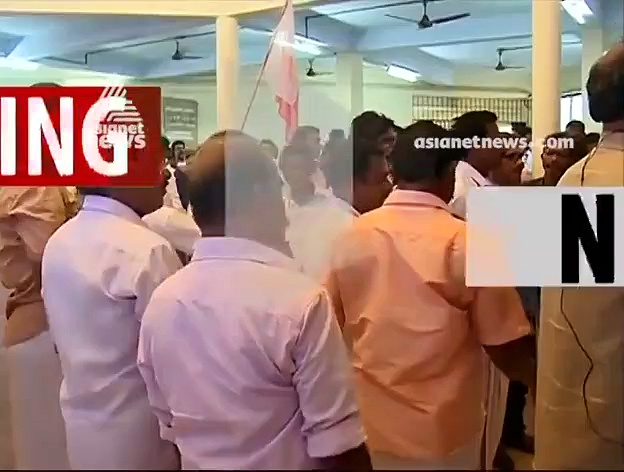 കേരള കോണ്‍ഗ്രസ്(എം) പിളര്‍ന്നു; ജോസ് കെ മാണിയെ ചെയര്‍മാനായി ബദല്‍ യോഗം തെരഞ്ഞെടുത്തു