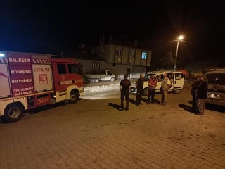 Balıkesir'deki depremde can ve mal kaybı yok