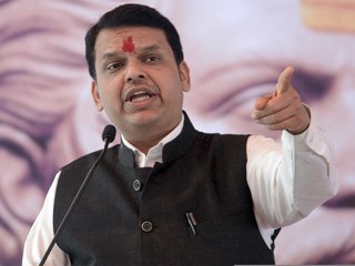 Devendra Fadnavis On Sanjay Raut : कोण आहेत संजय राऊत? घोडेबाजाराच्या आरोपांवर फडणवीस भडकले