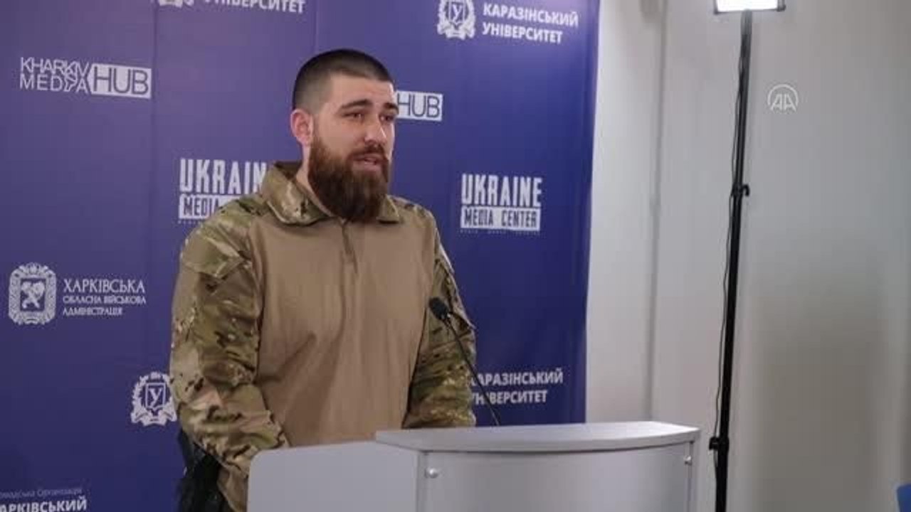 Azov komutanı basın toplantısı düzenledi