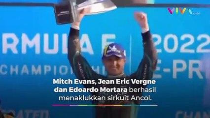 Gak Ada Sampanye, Mitch Evans Kocok kocok Trofi Formula E