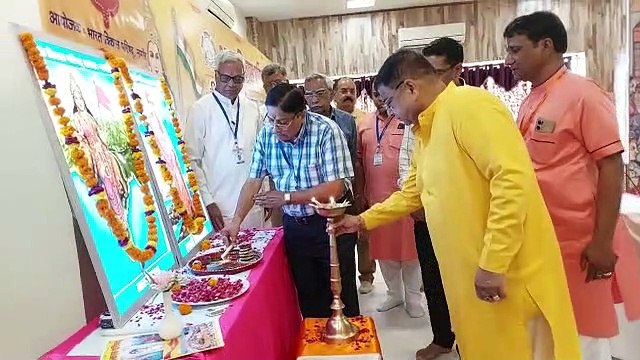 यहां पर बैठक करने नहीं, संस्कार से राष्ट्र निर्माण में जुटा परिषद