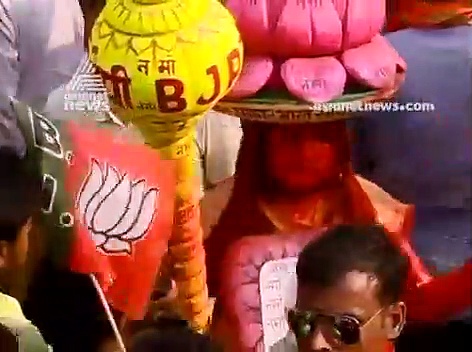 വാരണാസിയില്‍ മത്സരിക്കുന്ന നരേന്ദ്രമോദിക്ക് ഉത്തര്‍പ്രദേശിലാകെ തരംഗമുണ്ടാക്കാന്‍ കഴിയുമോ ? വോട്ട് ഇന്ത്യ വോട്ട്