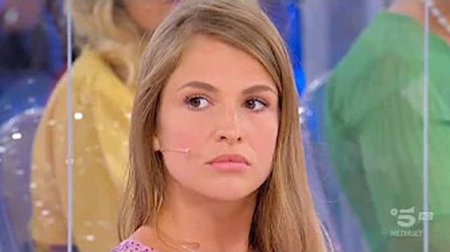 L'ex corteggiatore dopo aver lasciato U&D confessa: Non mi sono pentito di essermi autoeliminato V
