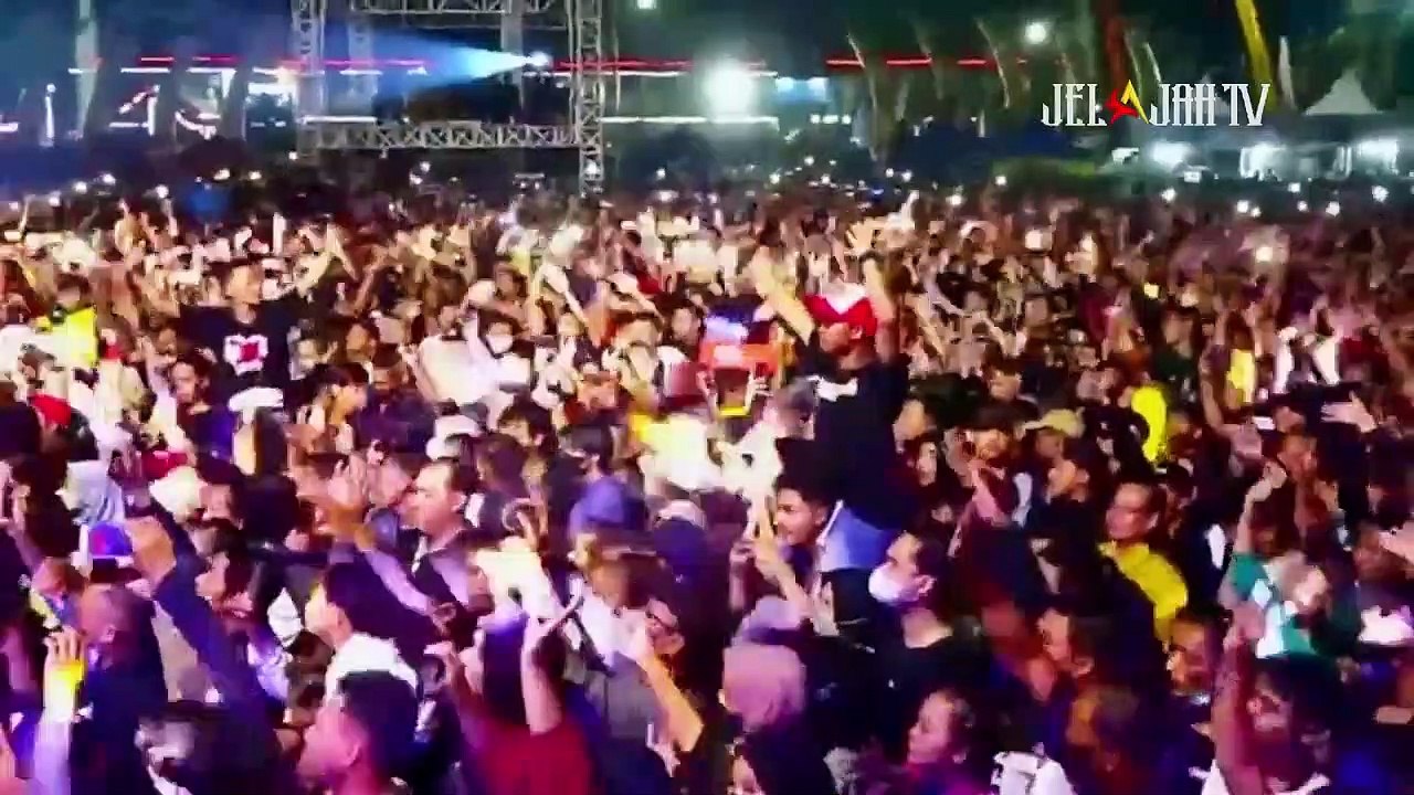 TENTANG AKU, KAU DAN DIA -- KANGEN BAND