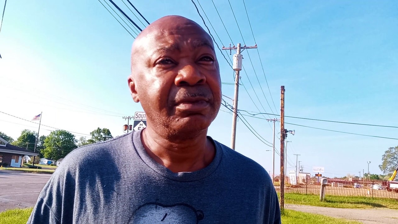 Ronald gives his thoughts on the Texas school tragedy.Pray for his salvation.