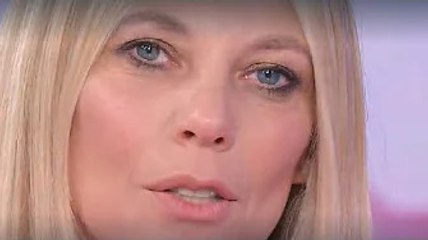 La commozione di Eleonora Daniele per il suo autore: ha avuto un incidente stradale pochi giorni fa