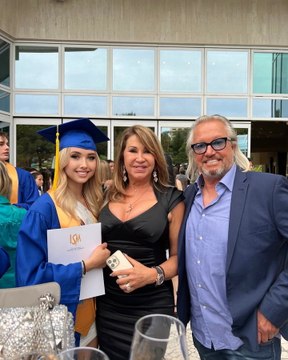 Shania Geiss hat ihr Abi! So feiern die Geissens den Schulabschluss