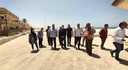 محافظ شمال سيناء يتفقد الكورنيش البحرى بالعريش