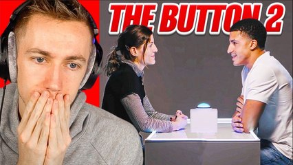 FAMOUS YOUTUBERS REACTING TO Awkward Dating Show