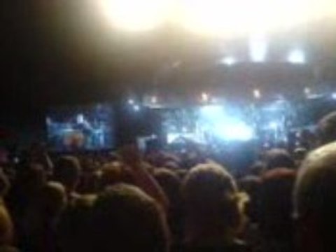 GUSTAV NOUS A FAIIT TRO RIIRE OH CONCERT . . . . XD