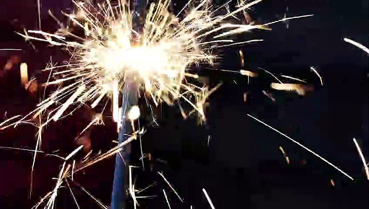 burning sparkler experiment video Dailymotion
