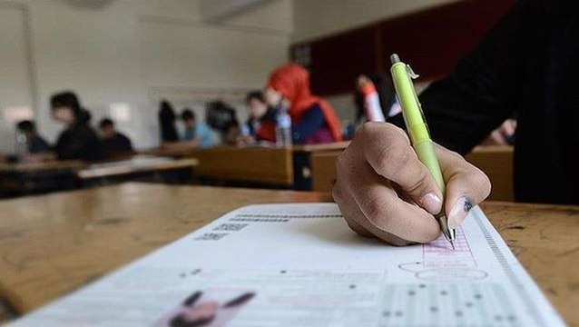 Heyecan dorukta! 1 milyondan fazla öğrenci bugün LGS kapsamındaki merkezi sınavda ter dökecek