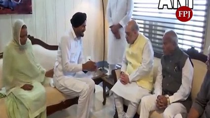 Sidhu Moose Wala’s Parents Meet Amit Shah, Seek CBI Probe