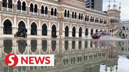 Flood barriers in KL as short-term measure to address the issue, says PM