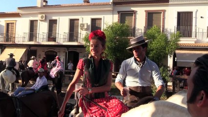 Canales Rivera e Isabel Márquez, enamorados y cómplices en 'El Rocío'