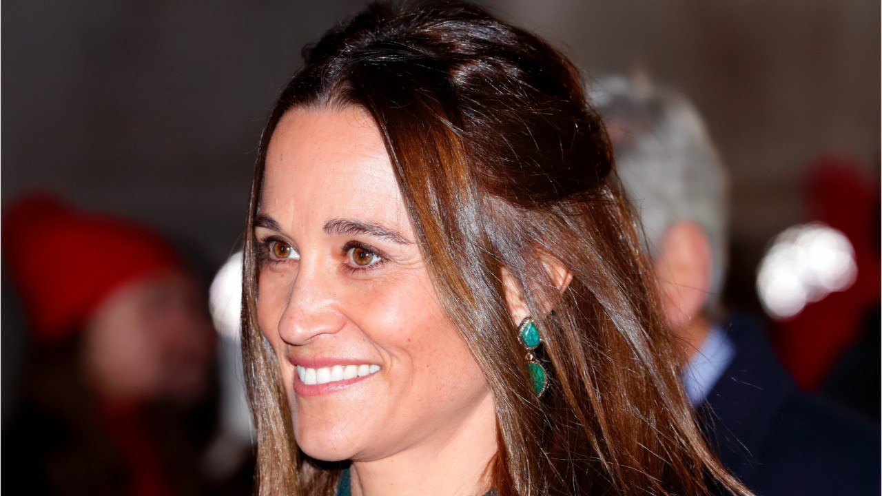 GALA VIDEO - Jubilé d’Elizabeth II : Pippa Middleton enceinte fait une apparition remarquée