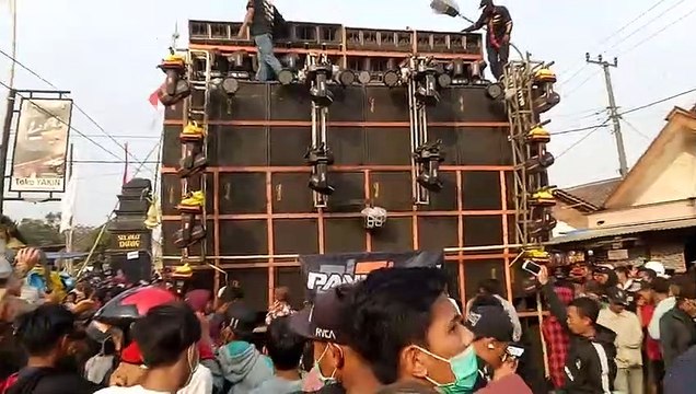 BREWOG AUDIO BLITAR DI KARNAVAL KARANGANYAR MALANG