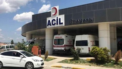 Askeri araçla Milli Eğitim Müdürlüğü'ne ait otomobil çarpıştı! LGS'de görevli öğretmen hayatını kaybetti
