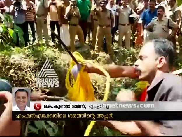 കോണ്‍ഗ്രസുകാരുണ്ടാക്കിയ നുണ രക്ഷിതാക്കളെ കൊണ്ട് പറയിപ്പിക്കുന്നെന്ന് ഉദുമ എംഎല്‍എ