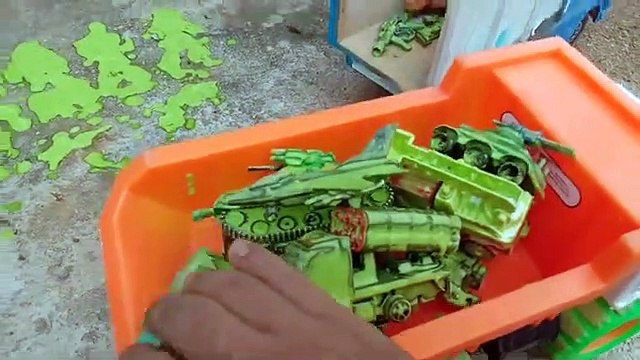 Mainan mobil, Mobil Truk , mobil formula, mobil krain, mobil balap, pesawat , super hero, bersihkan