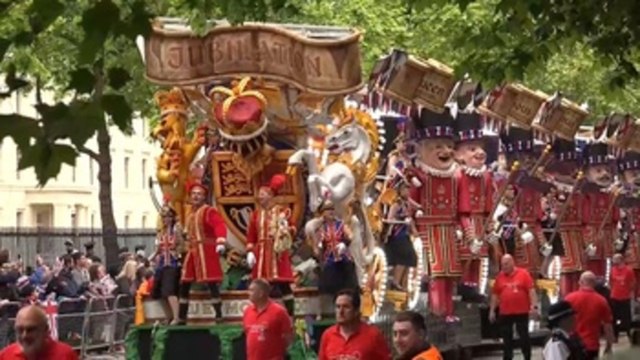 Culminan los festejos por el Jubileo de Platino de Isabel II