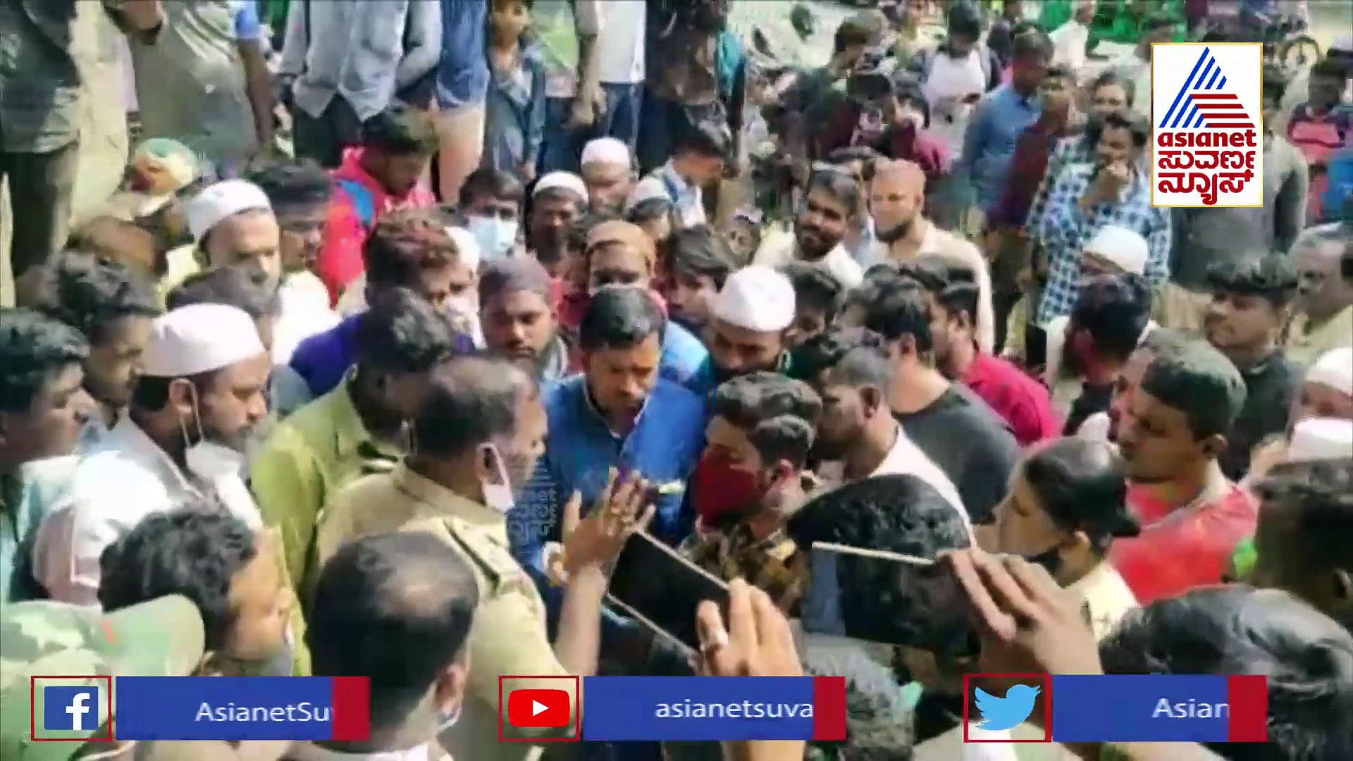 Hijab Row: ಶಿಕ್ಷಣಕ್ಕಿಂತ ಧರ್ಮವೇ ಮುಖ್ಯ, ಹಿಜಾಬ್ ತೆಗೆಯಲ್ಲ, ಮುಂದುವರೆದ ಗದ್ದಲ