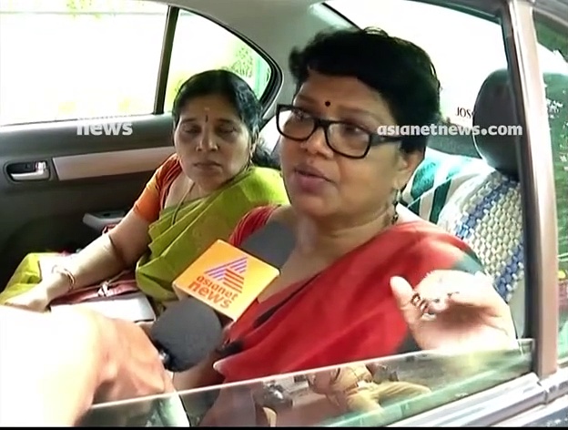 പ്രിന്‍സിപ്പാളിന്റെ ഭാഗത്ത് വീഴ്ചയില്ല, യൂണിവേഴ്‌സിറ്റി കോളേജില്‍ വേറെ സംസ്‌കാരമെന്ന് കോളേജ് വിദ്യാഭ്യാസ വകുപ്പ് അഡീഷണല്‍ ഡയറക്ടര്‍