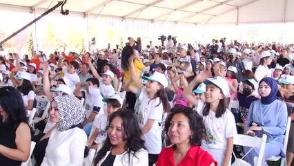 Çevre Şehircilik ve İklim Değişikliği Bakanı Kurum: "Güçlü yarınlara giden yol, çocuklara yapılan yatırımdan geçer"
