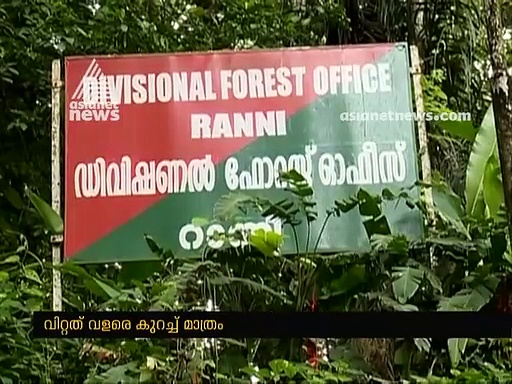 പ്രളയത്തില്‍ പമ്പയിലടിഞ്ഞത് പത്ത് കോടി രൂപയുടെ മണല്‍; വില്‍ക്കാനാകാതെ സര്‍ക്കാര്‍