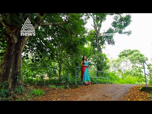 സ്ഥലപരിമിതിക്കുള്ളില്‍ നിന്നും ഒരു ഭംഗിയുള്ള വീട്