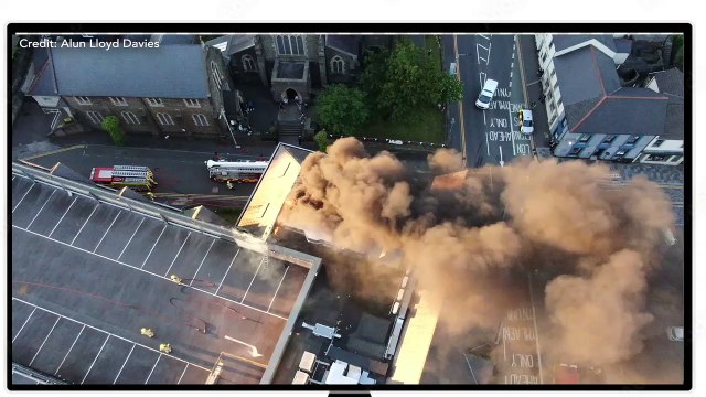 Bishops Avenue: Firefighters tackle huge blaze at ‘Billionaires’ Row’ in north London