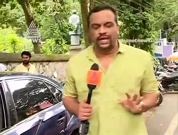 അപകടം നടന്ന കാറില്‍ നിന്ന് വിരലടയാളം ശേഖരിച്ചു; ഉറപ്പ് വരുത്താന്‍ പൊലീസ് ആശുപത്രിയിലേക്ക്